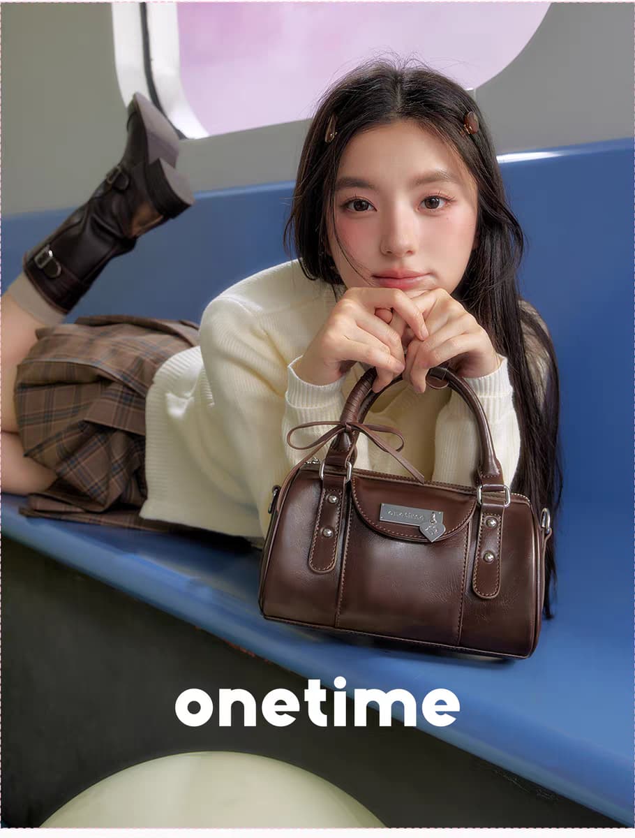 Сумка Фань Шижань в стиле "бостон"