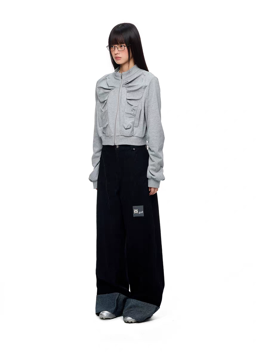 Серая короткая худи «Клыки зверя» детальное фото 9