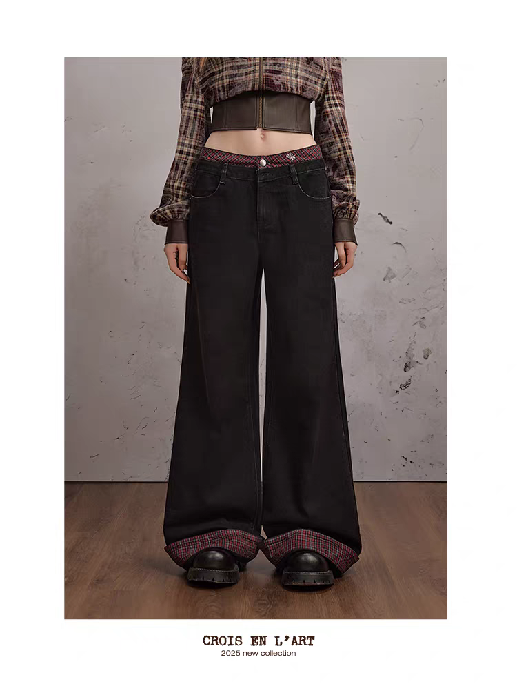 Чёрные брюки в клетку с отворотами детальное фото 15