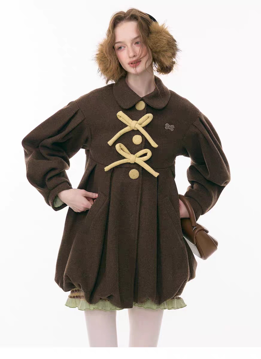 Пальто «Pong Pong Winter Gift» с воротничком и бантом детальное фото 19